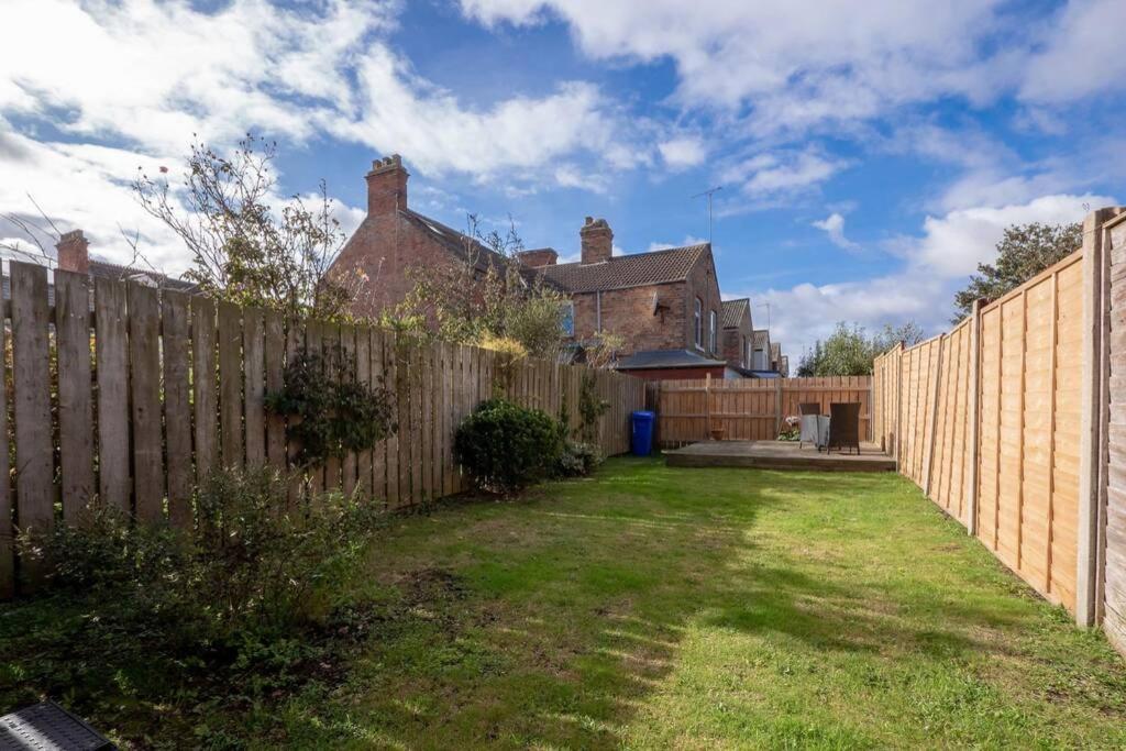 Cliff Garden, Close To Sea Hornsea Exterior foto